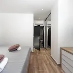 Royal House 3 度假居 *