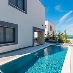 度假居 Royal House 3 Pašman