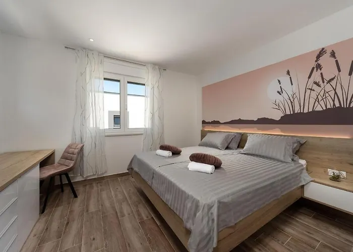 Royal House 3 Pašman