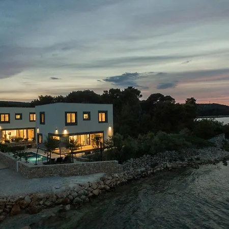 Vakantiehuis Royal House 3