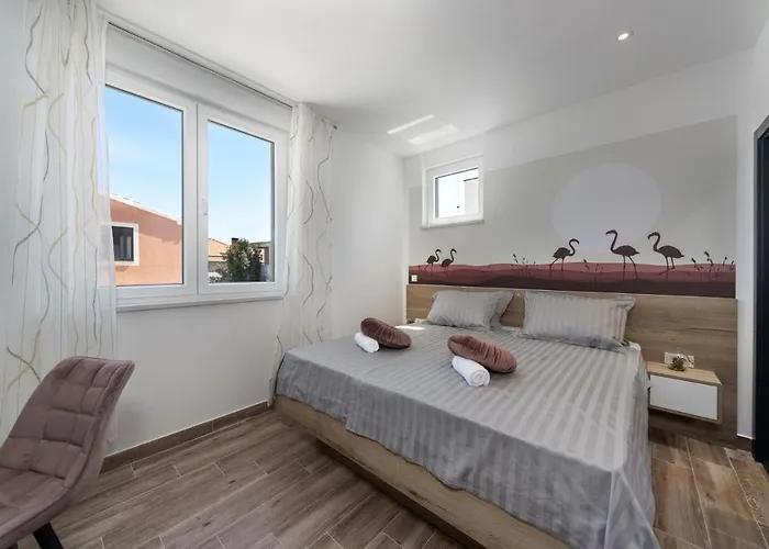 Nyaraló Royal House 3 *